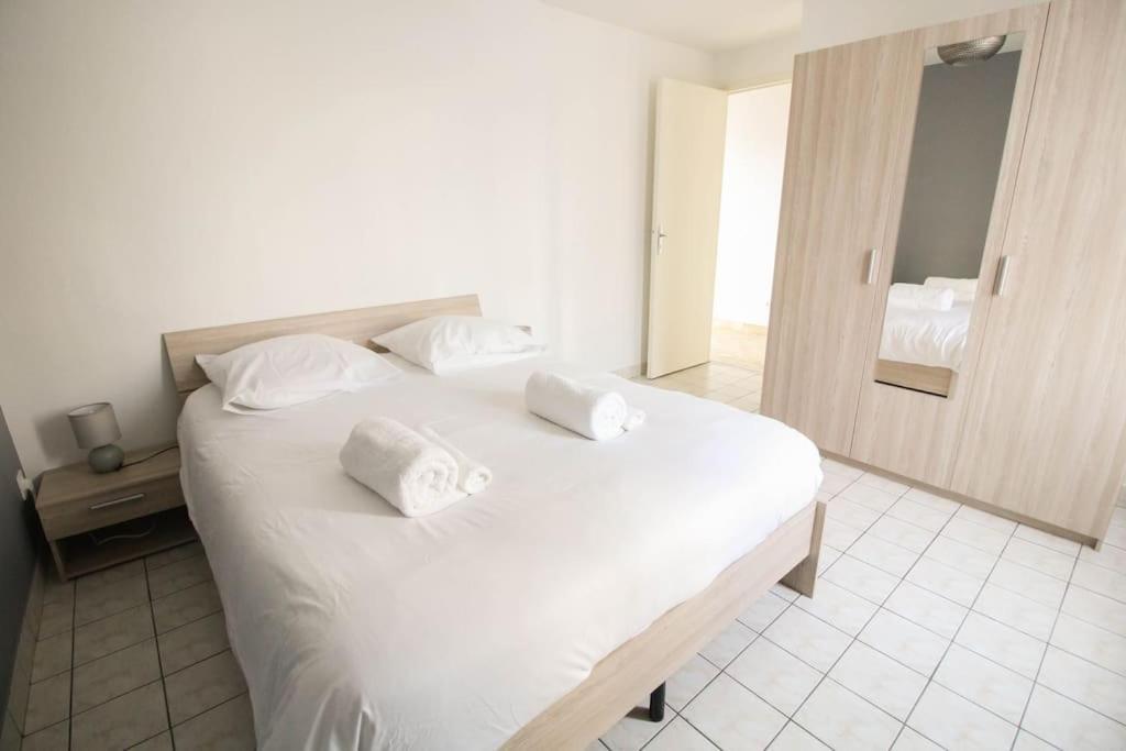Apartamento Joli T2 Renove / Wifi / Grand Parking Prive La Couronne  Exterior foto